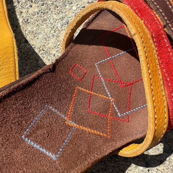 The Art Company Sz. Worn New/EUC worn 1 x to a festival sticker wedge/geometric - Picture 8 of 16